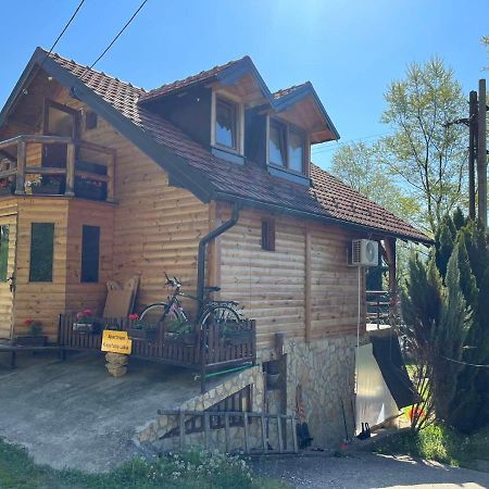 Apartman "Kapetana Luka" Ljubovija Exterior photo