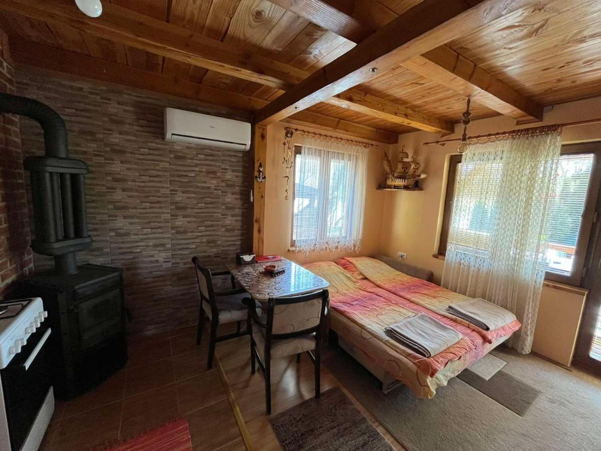 Apartman "Kapetana Luka" Ljubovija Exterior photo