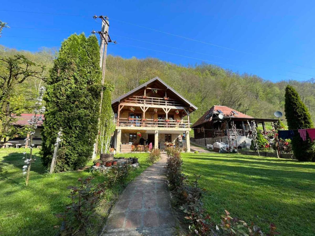 Apartman "Kapetana Luka" Ljubovija Exterior photo